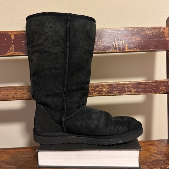 UGG Black Tall Classic Knee Boots Shearling Suede Leather Fleece Lined - Picture 3 of 15